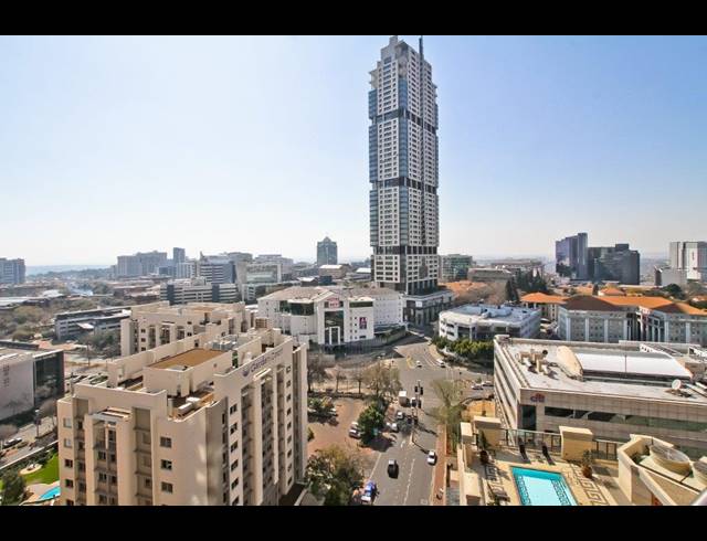 2 BEDROOM APARTMENT FOR SALE IN SANDOWN